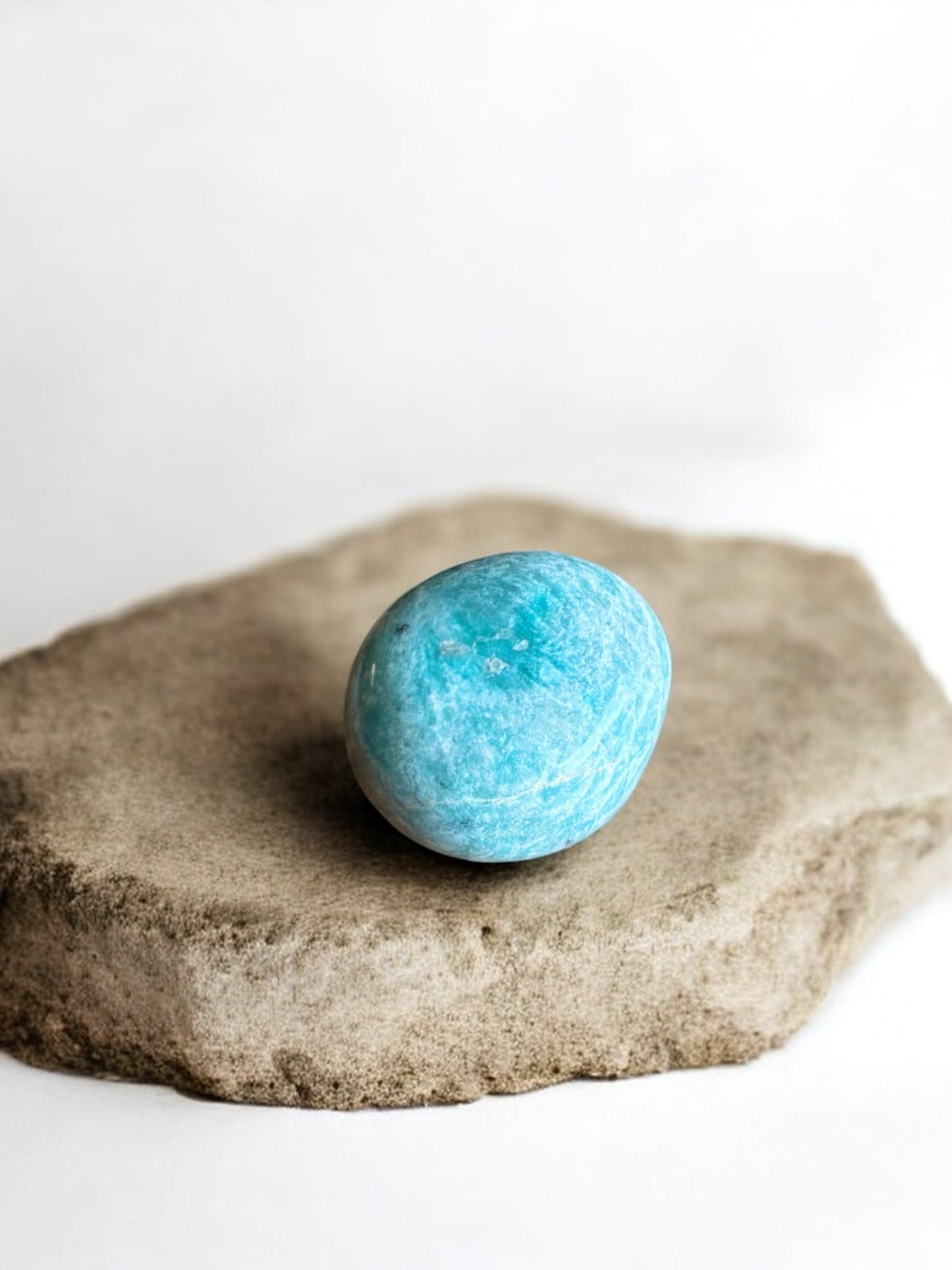 Amazonite palm stone B