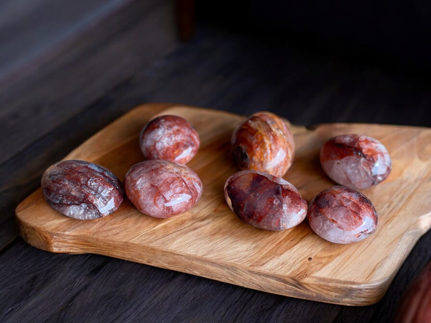 Fire quartz palm stones