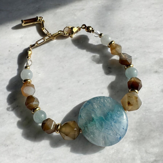 Aquamarine and agate crystal bracelet