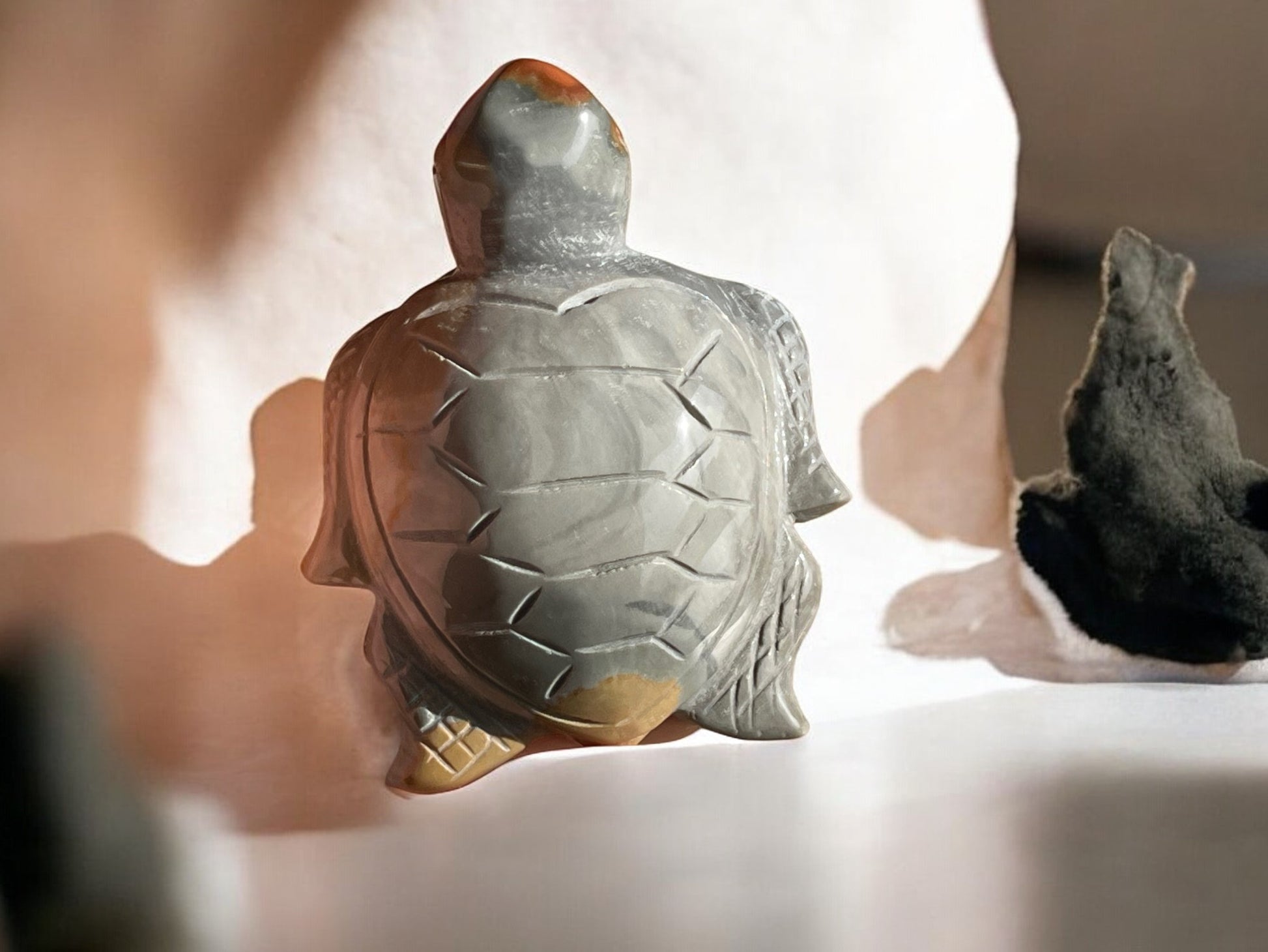 Polychrome jasper turtle crystal figurine top view