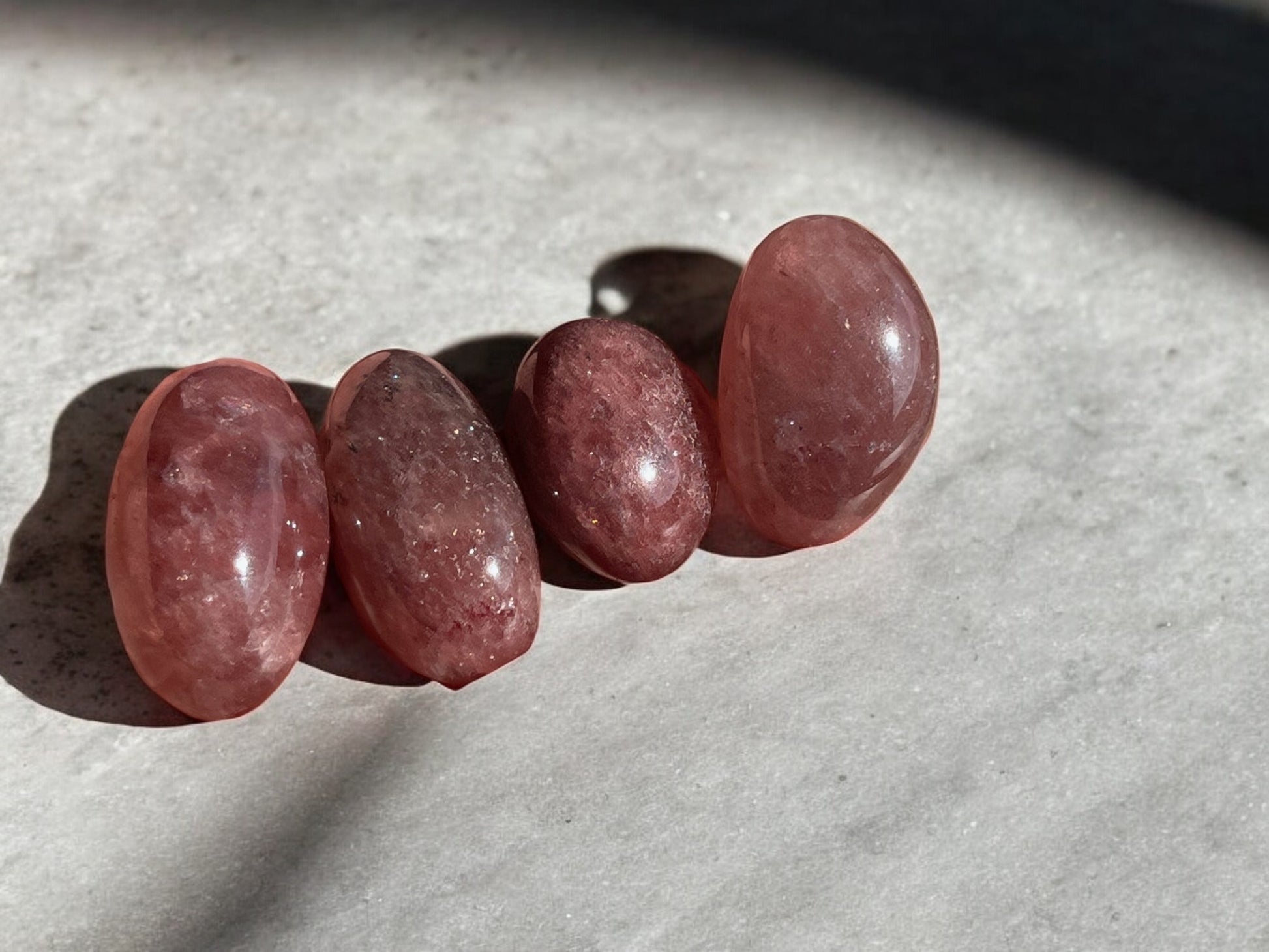 Strawberry quartz tumbled stones