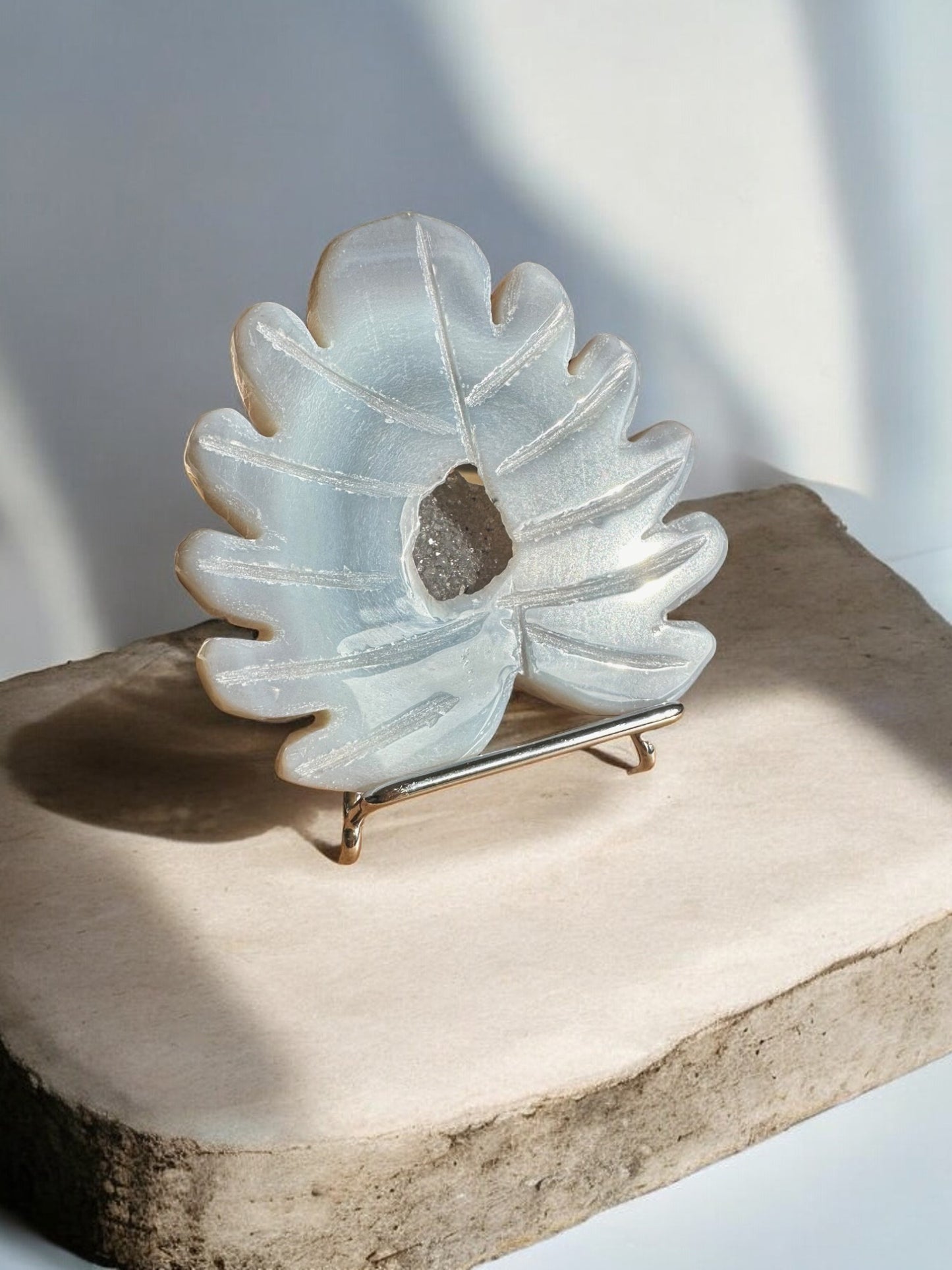 druzy agate crystal figurine monstera leaf