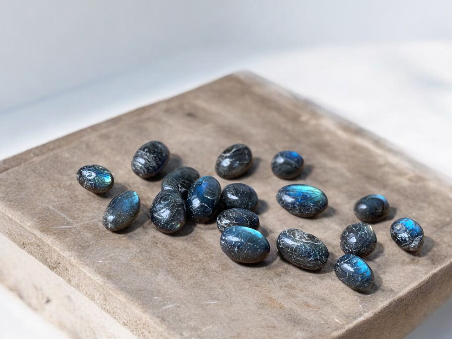 Labradorite tumbled crystals