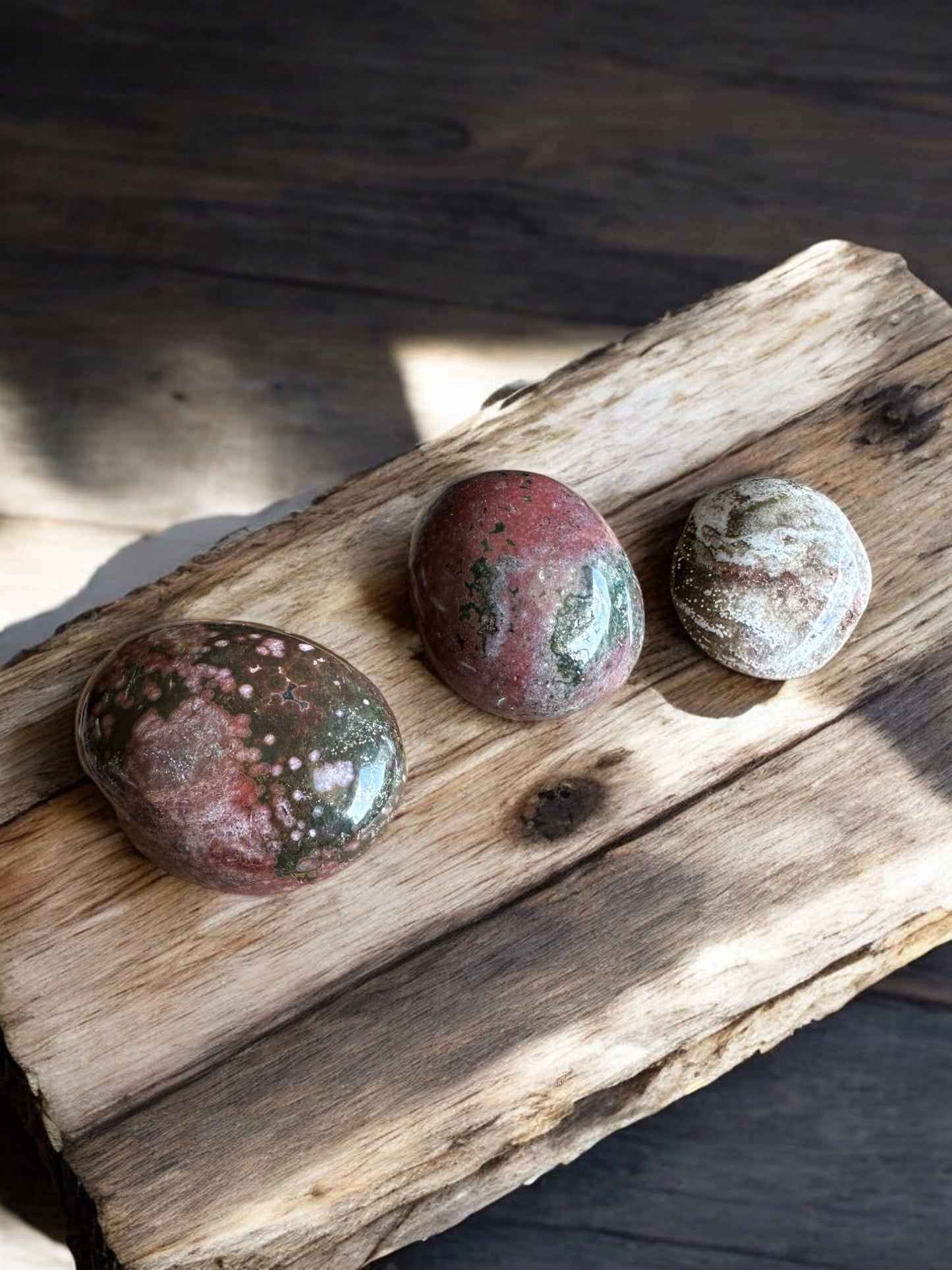 ocean jasper palm stones