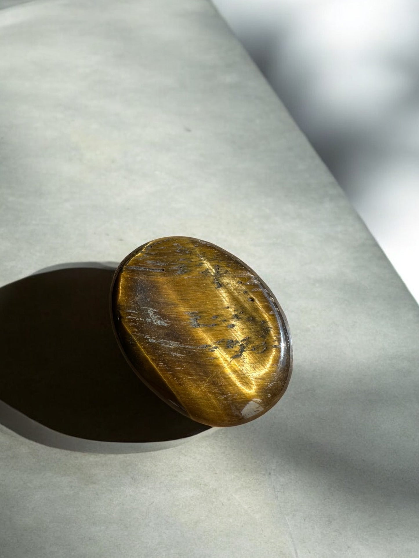 tigers eye worry stone